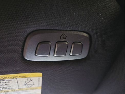 Used 2023 Ford F150 Lariat w/ Equipment Group 502A High AWD/4WD image 18
