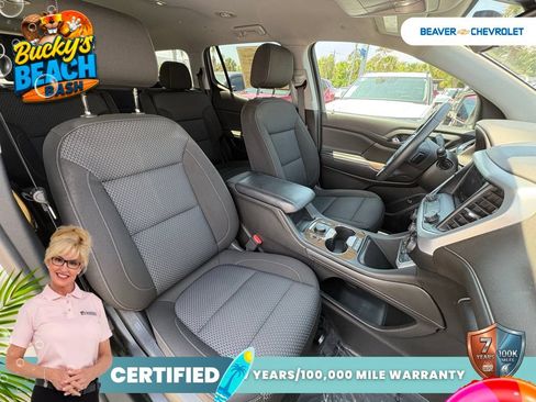 Used 2022 GMC Acadia SLE w/ Driver Convenience Package FWD image 28