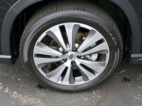 Certified 2022 Subaru Ascent Limited w/ Technology Package image 35