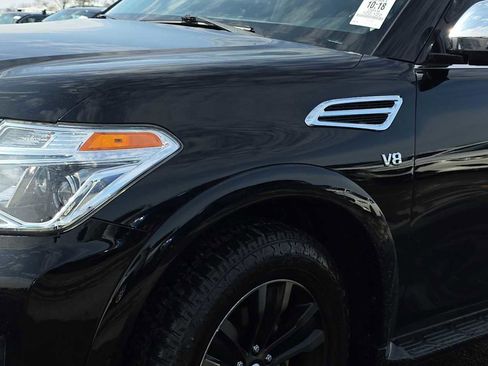 Used 2019 Nissan Armada Platinum w/ Captain's Chairs Package image 18