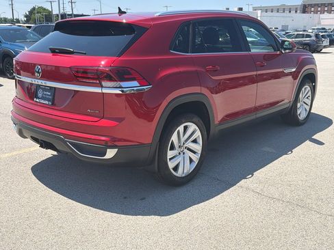 Certified 2023 Volkswagen Atlas Cross Sport SE w/ Panoramic Sunroof Package AWD/4WD image 6