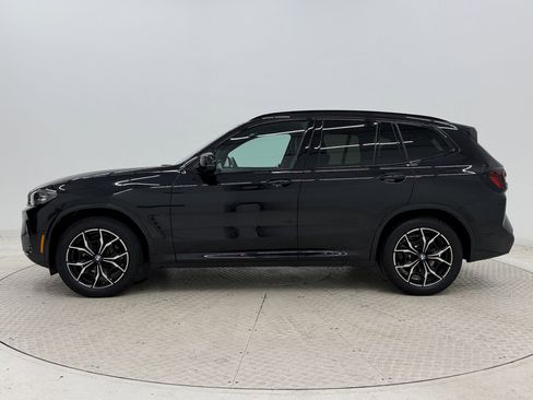 Certified 2024 BMW X3 xDrive30i w/ M Sport Package image 2