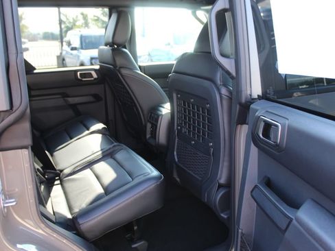 New 2026 Ford Bronco Badlands w/ Wildtrak Package AWD/4WD image 15