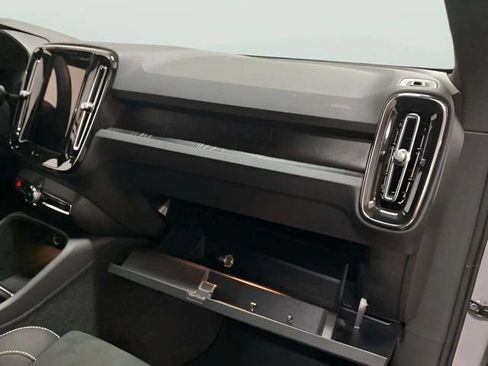 Used 2023 Volvo XC40 Recharge Ultimate AWD/4WD image 79