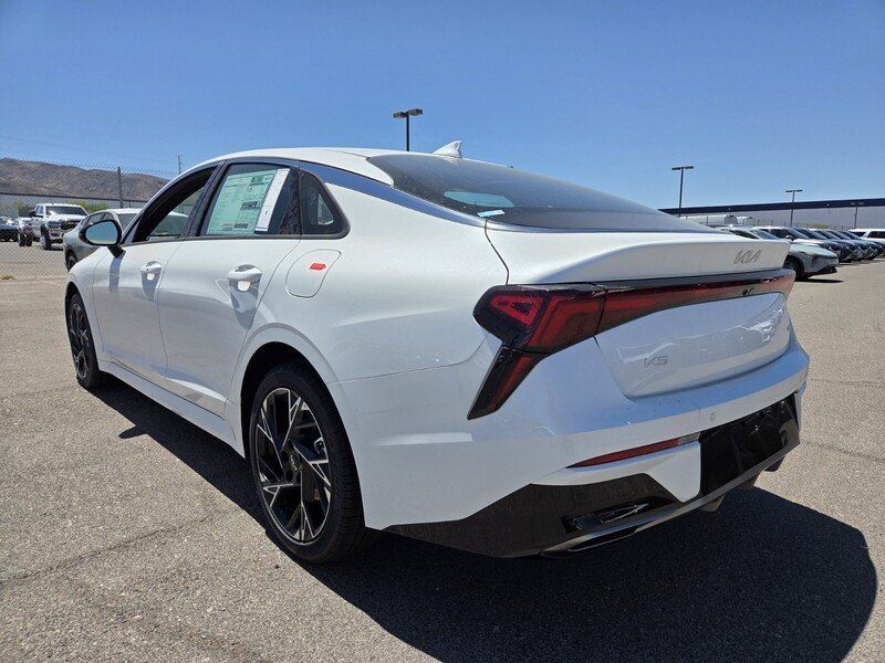 New 2026 Kia K5 GT-Line FWD image 4