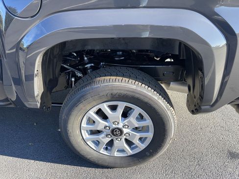 New 2024 Toyota Tacoma 2WD Double Cab image 12