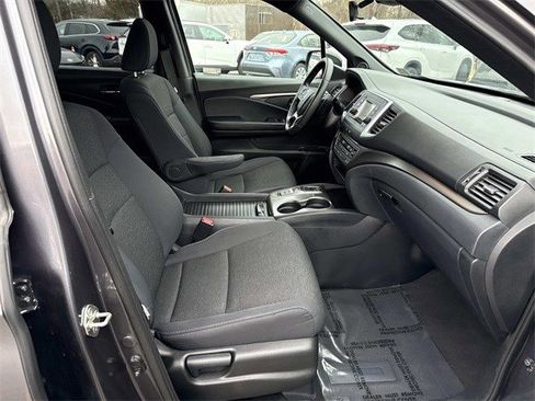 Used 2019 Honda Passport Sport image 9