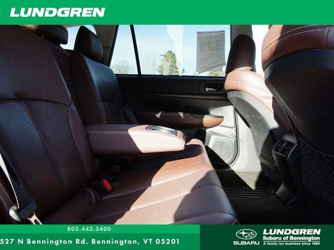 Used 2014 Subaru Outback 3.6R Limited image 18