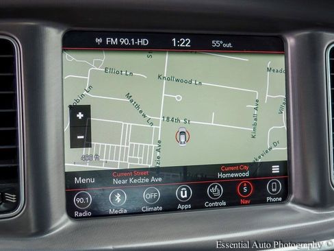 Used 2019 Dodge Charger SXT w/ Navigation & Travel Group image 15