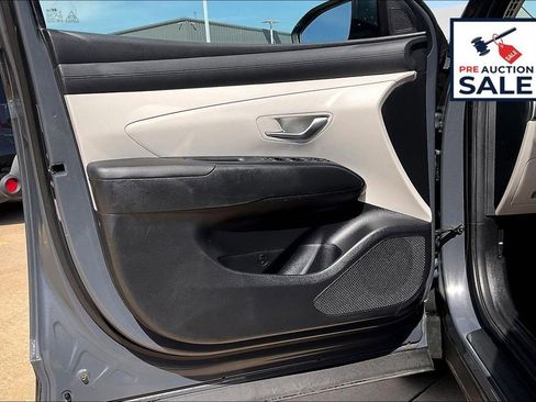 Used 2025 Hyundai Tucson SEL FWD image 22