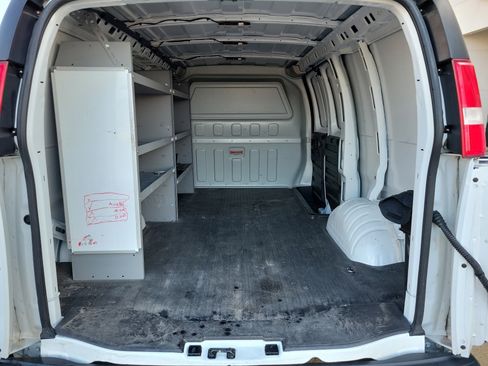 Used 2021 Chevrolet Express 2500 Work Van w/ Driver Convenience Package image 10