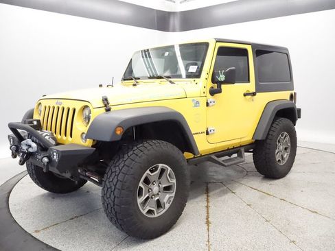 Used 2015 Jeep Wrangler Rubicon w/ Power Convenience Group AWD/4WD image 1