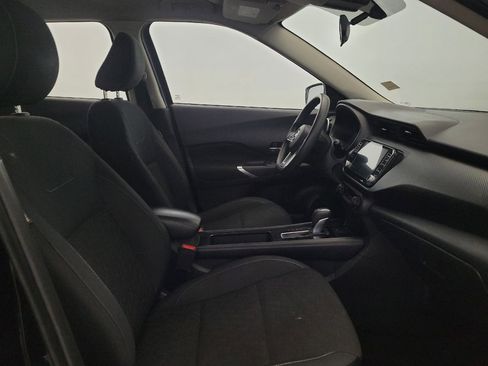 Used 2021 Nissan Kicks SV FWD image 21