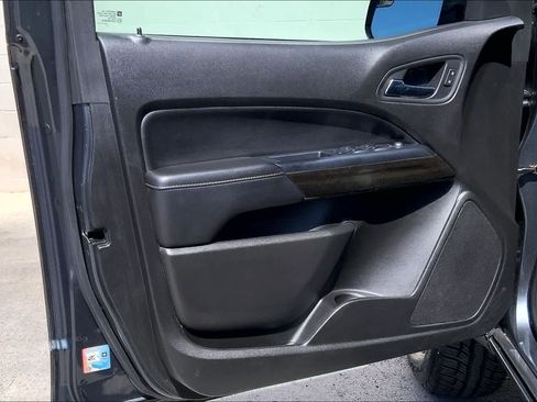 Used 2016 GMC Canyon SLE w/ SLE Convenience Package RWD image 27
