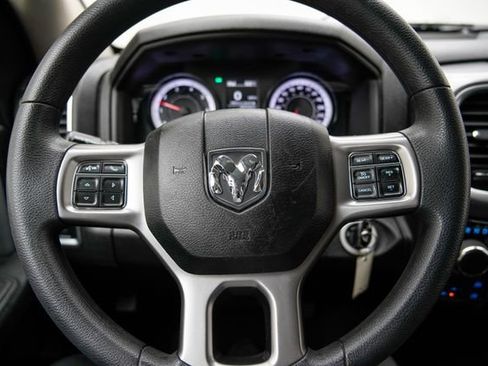 Used 2024 RAM 1500 Classic SLT AWD/4WD image 32