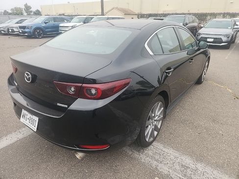 Used 2024 MAZDA MAZDA3 s FWD image 12