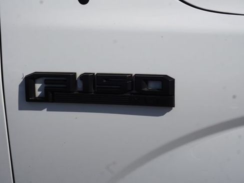 Used 2020 Ford F150 XLT w/ Equipment Group 302A Luxury AWD/4WD image 32