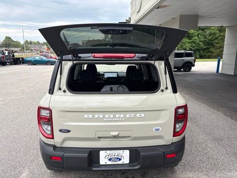 Used 2025 Ford Bronco Sport Outer Banks w/ Outer Banks Tech Package+ AWD/4WD image 7