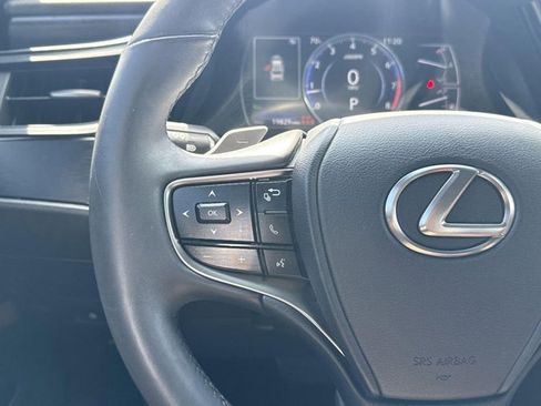 Certified 2023 Lexus ES 350 w/ Premium Package FWD image 15