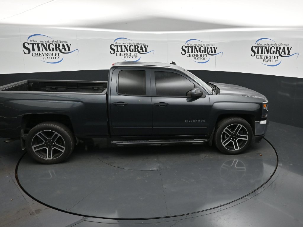 Used 2018 Chevrolet Silverado 1500 LT w/ All Star Edition RWD image 25