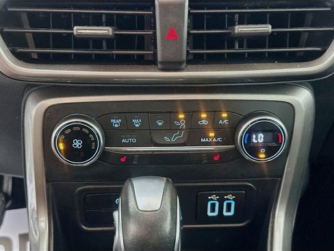 Used 2020 Ford EcoSport SE FWD image 15