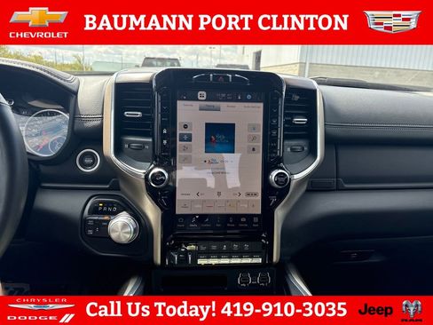 Used 2024 RAM 2500 Laramie AWD/4WD image 17
