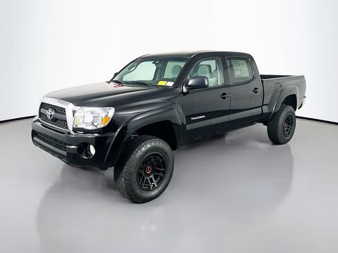Used 2011 Toyota Tacoma 4x4 Double Cab w/ SR5 Pkg #2 image 3