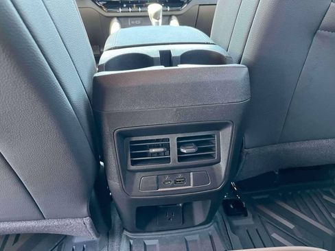New 2026 GMC Canyon Denali AWD/4WD image 15