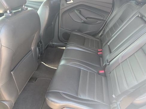 Used 2018 Ford Escape Titanium FWD image 10