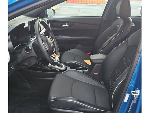 Used 2023 Kia Forte GT-Line FWD image 5
