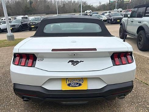 New 2026 Ford Mustang Premium image 7