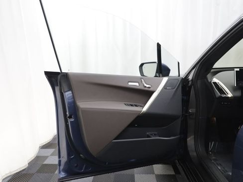 New 2026 BMW iX xDrive45 image 5