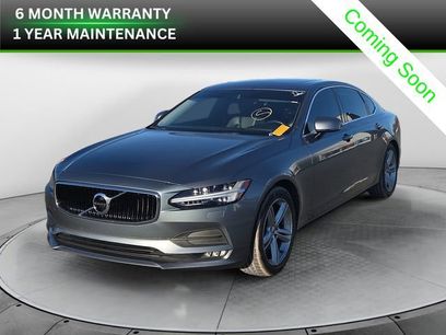 Used 2018 Volvo S90 T5 Momentum w/ Momentum Plus Package