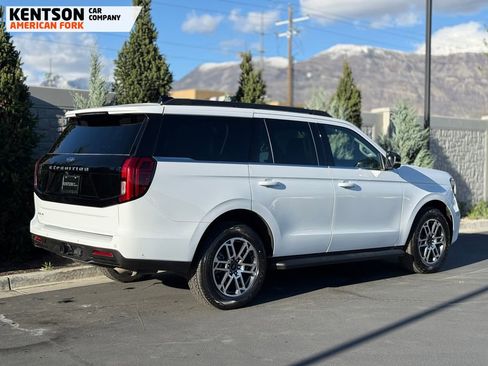 Used 2025 Ford Expedition Active AWD/4WD image 10