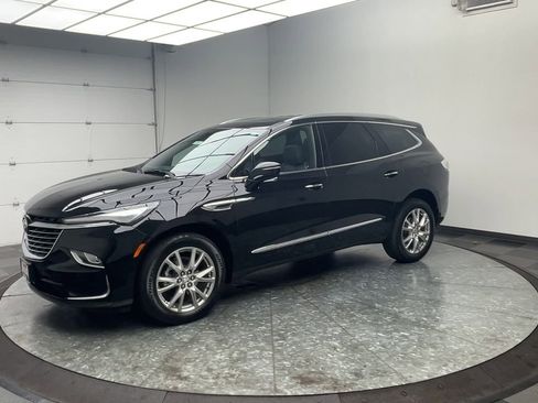 Certified 2023 Buick Enclave Essence w/ Experience Buick Package image 40