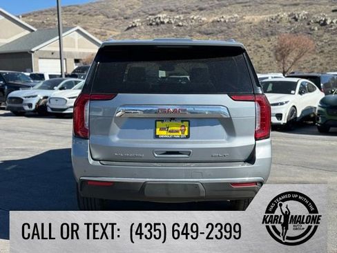 Used 2024 GMC Yukon XL SLT w/ SLT Premium Package image 4