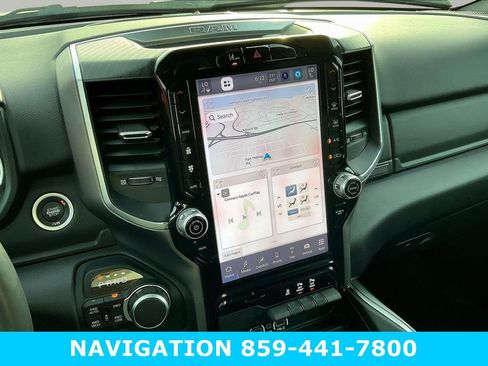 Used 2025 RAM 1500 Big Horn AWD/4WD image 10