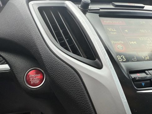 Used 2017 Acura TLX w/ Technology Package image 21