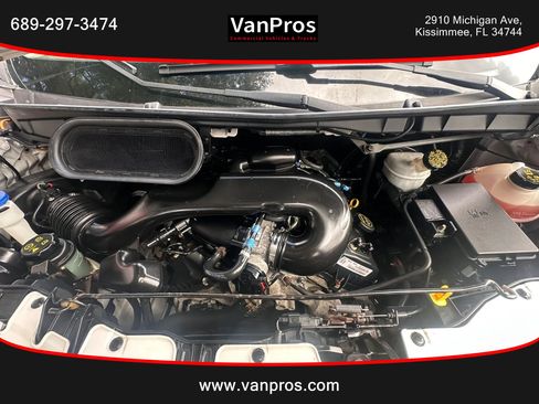 Used 2015 Ford Transit 350 XLT RWD image 16
