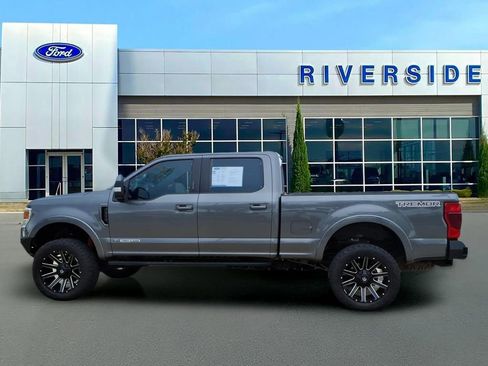 Used 2022 Ford F350 Lariat w/ Tremor Off-Road Package AWD/4WD image 4