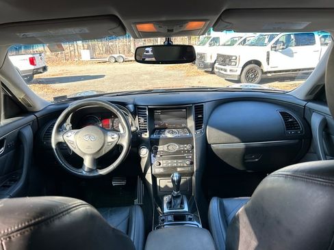 Used 2009 INFINITI FX35 2WD w/ Navigation Pkg image 29