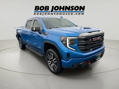 Certified 2022 GMC Sierra 1500 AT4 w/ AT4 Premium Package