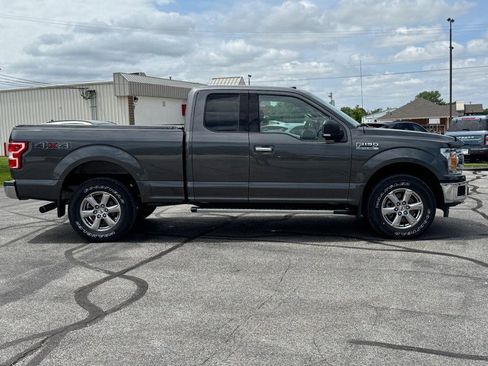 Used 2018 Ford F150 XLT w/ Equipment Group 302A Luxury AWD/4WD image 2
