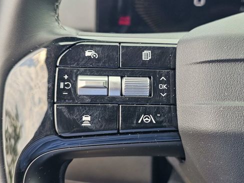 Used 2026 Kia Sorento LX FWD image 19