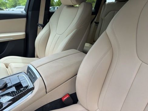 Used 2019 BMW X5 xDrive40i w/ Premium Package 2 AWD/4WD image 20