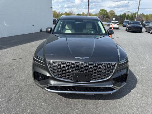 Used 2026 Genesis GV80 2.5T Prestige AWD/4WD image 2