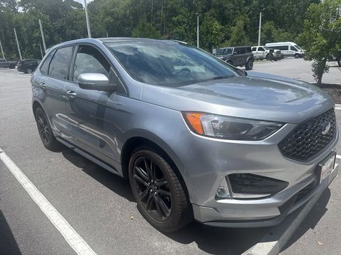 Used 2020 Ford Edge ST-Line w/ Cold Weather Package FWD image 1