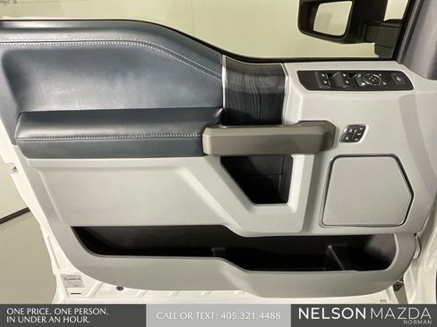 Used 2022 Ford F350 Limited image 14