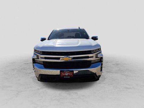 Used 2019 Chevrolet Silverado 1500 LT w/ Texas Edition image 3