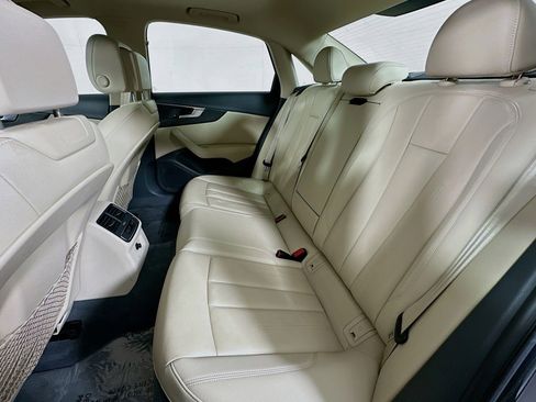 Used 2019 Audi A4 2.0T Premium FWD image 9